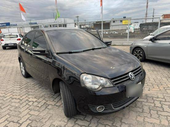 VOLKSWAGEN POLO SEDAN 1.6 MI COMFORTLINE 8V FLEX 4P MANUAL